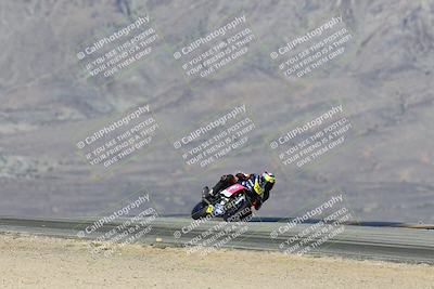 media/Dec-07-2025-CVMA (Sun) [[3e7d2de5dc]]/Race 9-Formula UL Shootout/